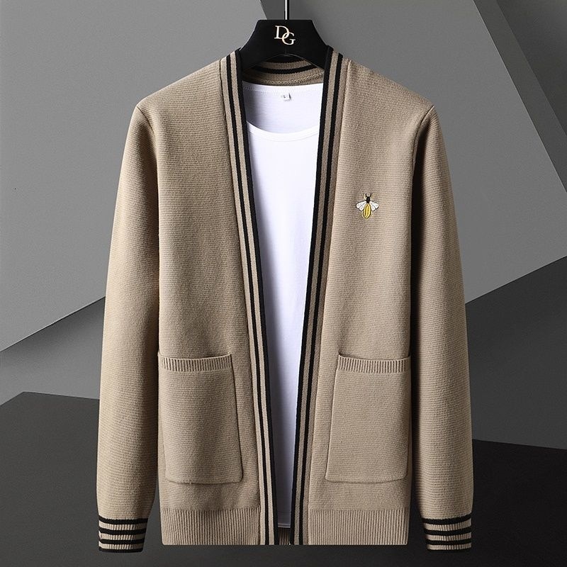 Suéter con bordado de abeja para Hombre, cárdigan informal coreano, Abrigo elegante, ropa de tendencia, otoño, 2021